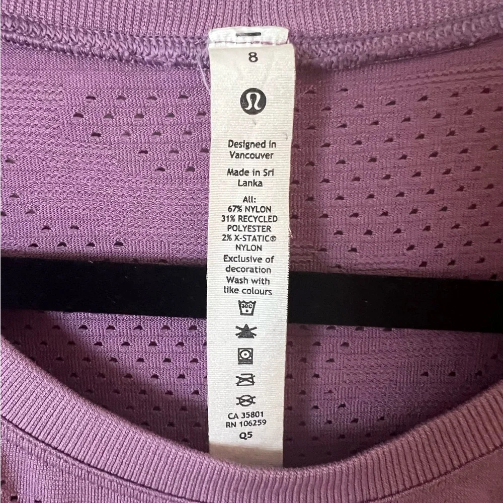 Lululemon Train to Be Tank Top Camo Dot Wisteria Purple perforated,  size 8